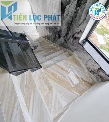 Ảnh đá cầu thang