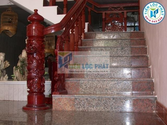 đá sân vườn hợp gia chủ mệnh hỏa