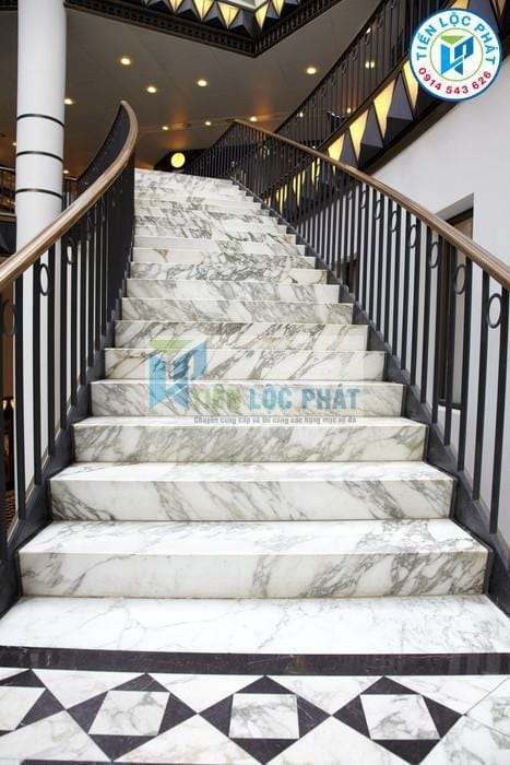 Đá marble nhân tạo ốp cầu thang - CÔNG TY TNHH ĐẠI VIỆT HOÀNG