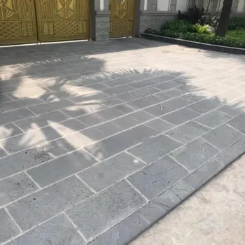 Đá ong xám sân vườn