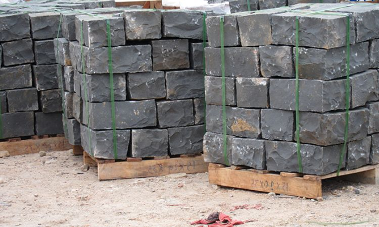 Các loại đá bazan lát sân vườn