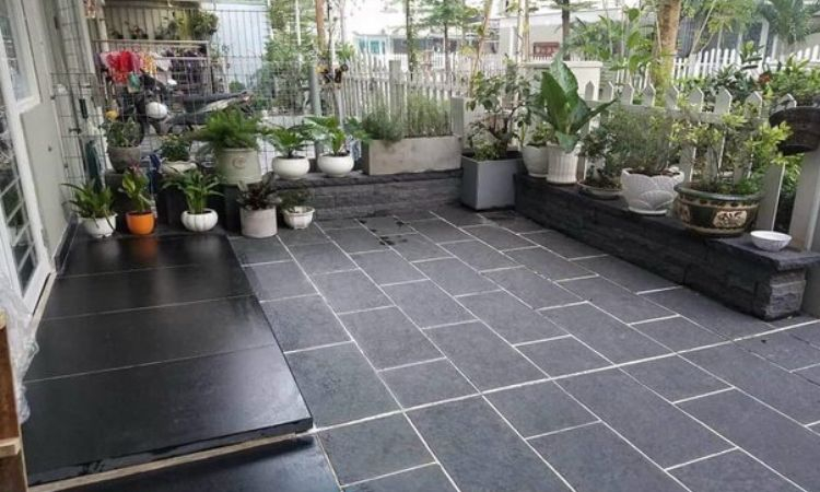 đá bazan lát sân vườn