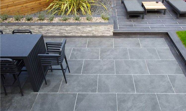 đá xanh lát sân vườn