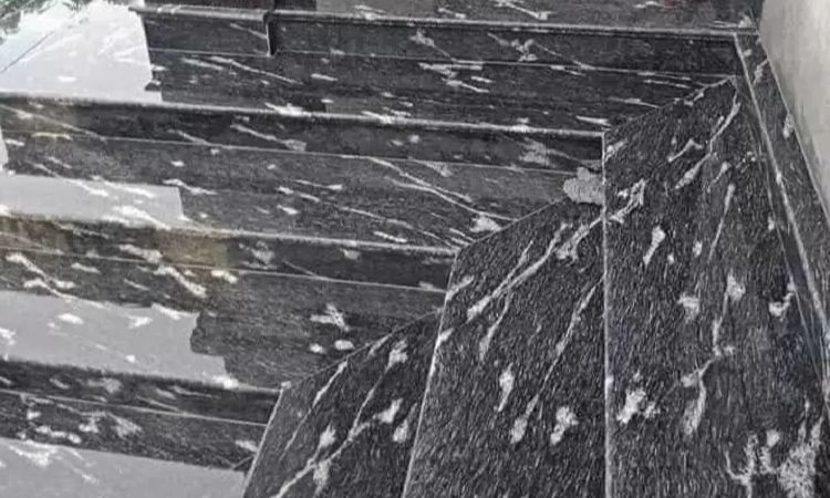 đá ốp bậc thềm