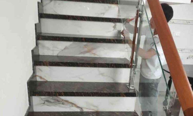 Giá nhân công lát đá cầu thang