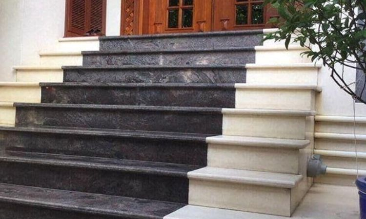 Cách ốp đá bậc thang