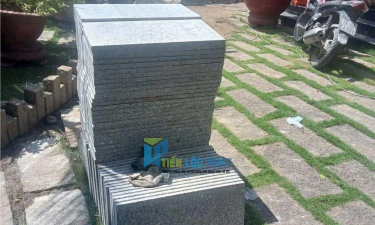 đá sân vườn tự nhiên