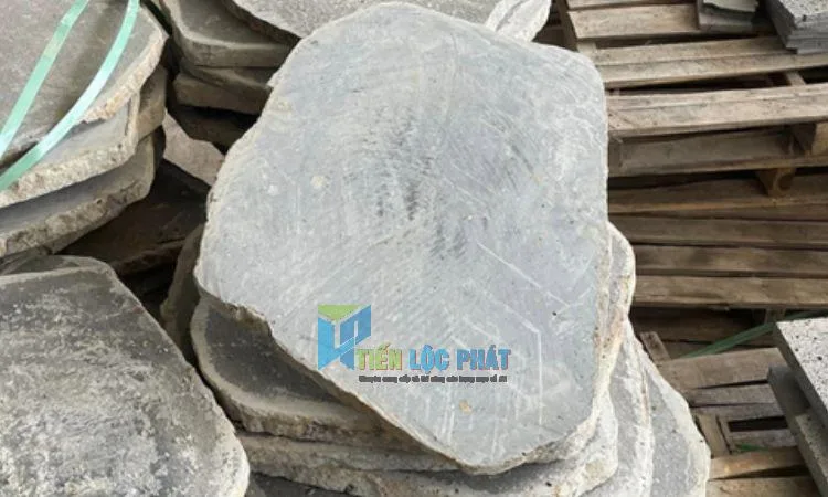 đá thớt sân vườn