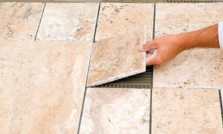 công lát gạch nền nhà