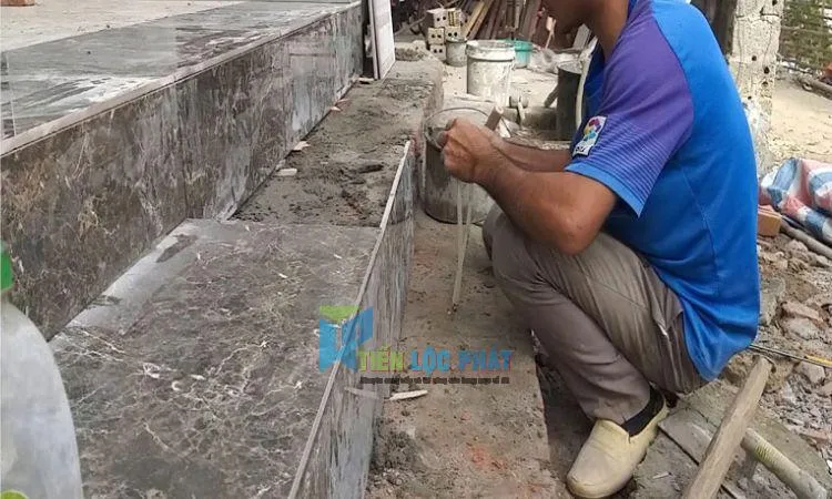 Thềm nhà 2 bậc