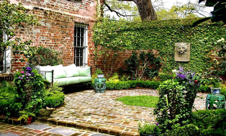 Sân vườn kiểu Địa Trung Hải