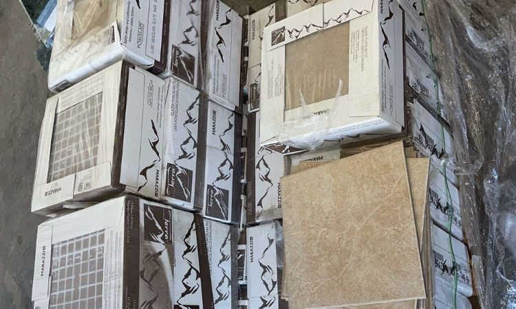 1 thùng gạch 50x50 bao nhiêu m2?