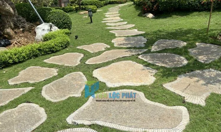 đá bước dạo sân vườn