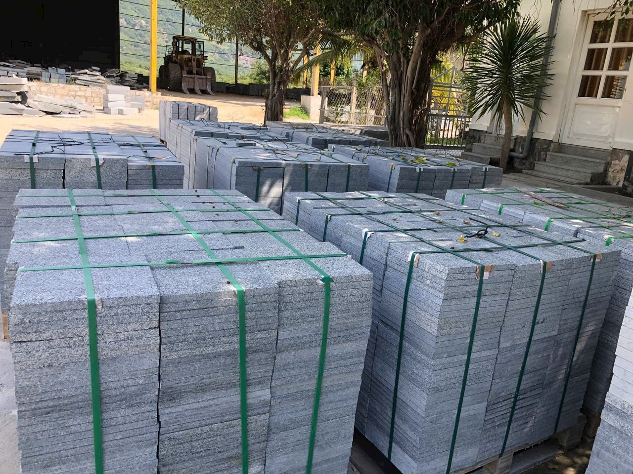 Đóng kiện đá an toàn